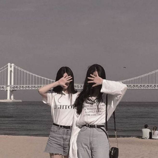Hình ảnh avt đôi bff